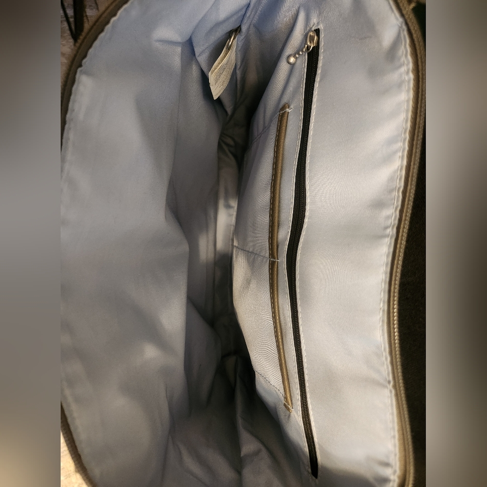 Convertible Baggallini Tote Gray Bag - Picture 5 of 6